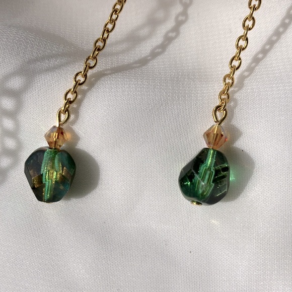 ๐ Glass Bead Dangle Earrings - Picture 3 of 4